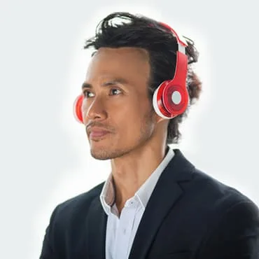 围绕公平公正的游戏环境，保障玩家权益，亿万28持续打磨更优质的服务。 - 亿万28